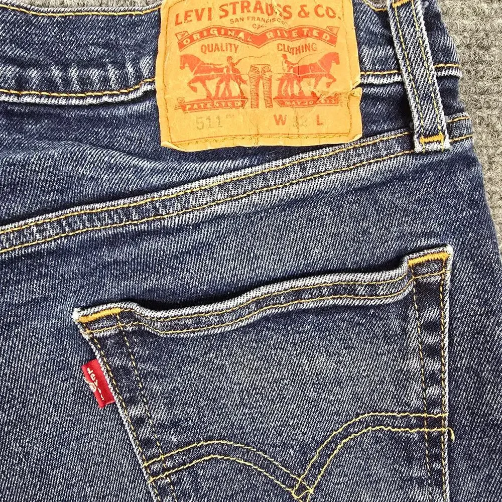 Levi's 511 Slim Cut Off Shorts Mens W32 Blue Stretch Denim Raw Hem